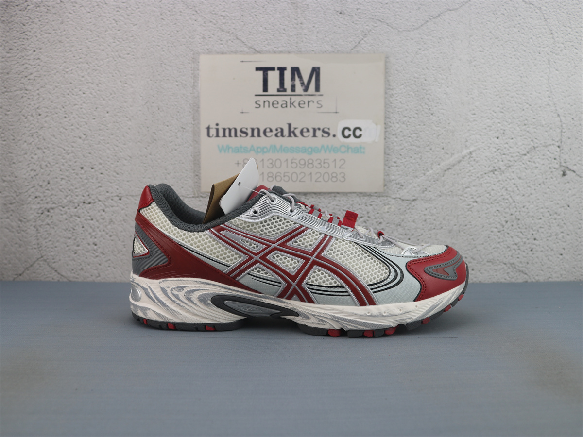 ASICS Gel Kahana TR V4 Red Silver 1203A585-100